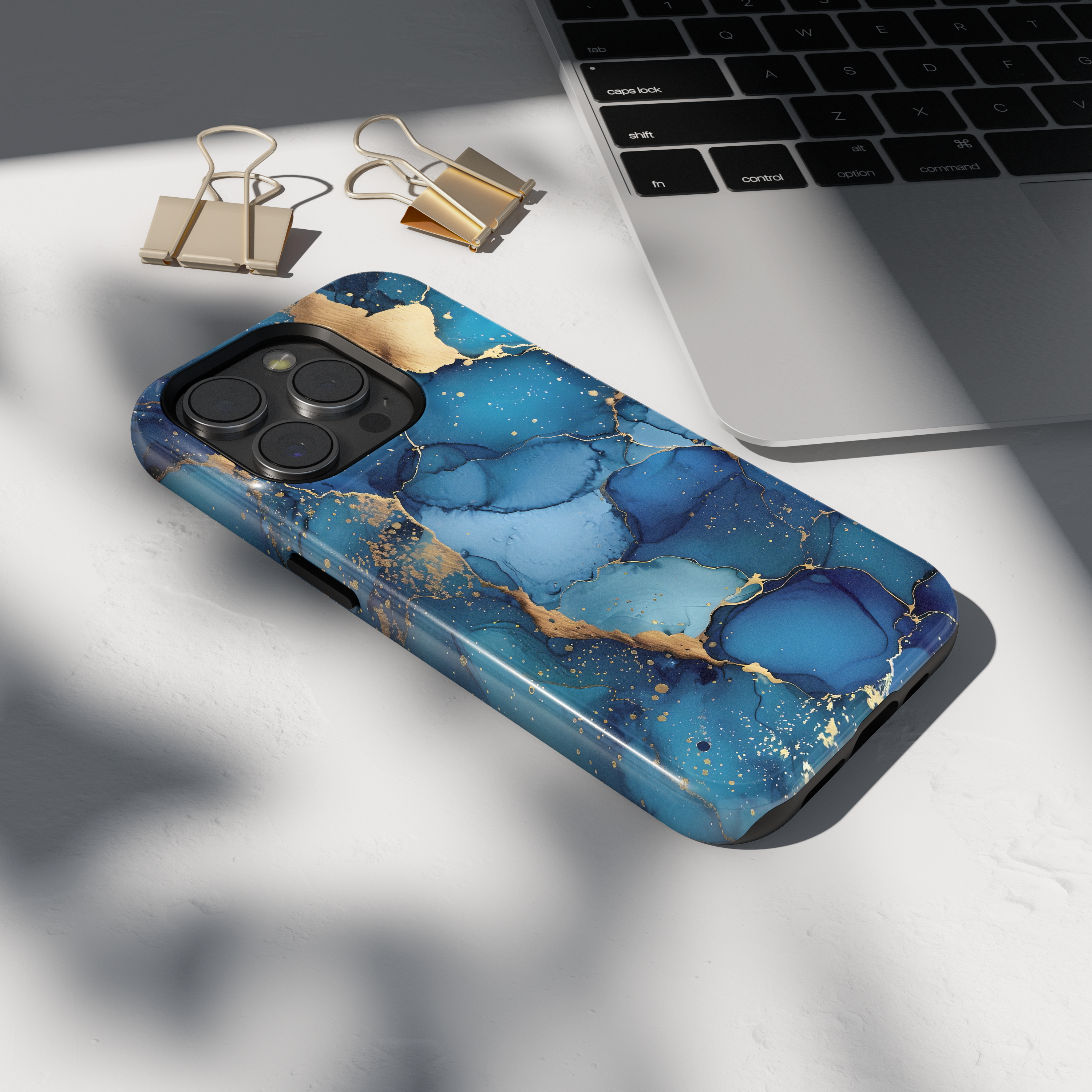 Case iPhone - СИН ЗЛАТО
