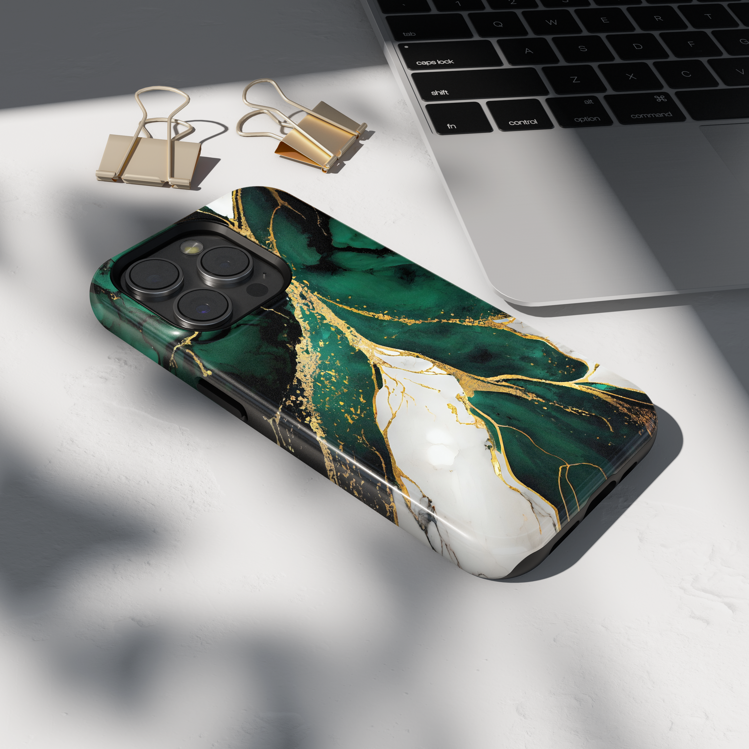 Case iPhone - ЗЛАТО ИЗУМРУД