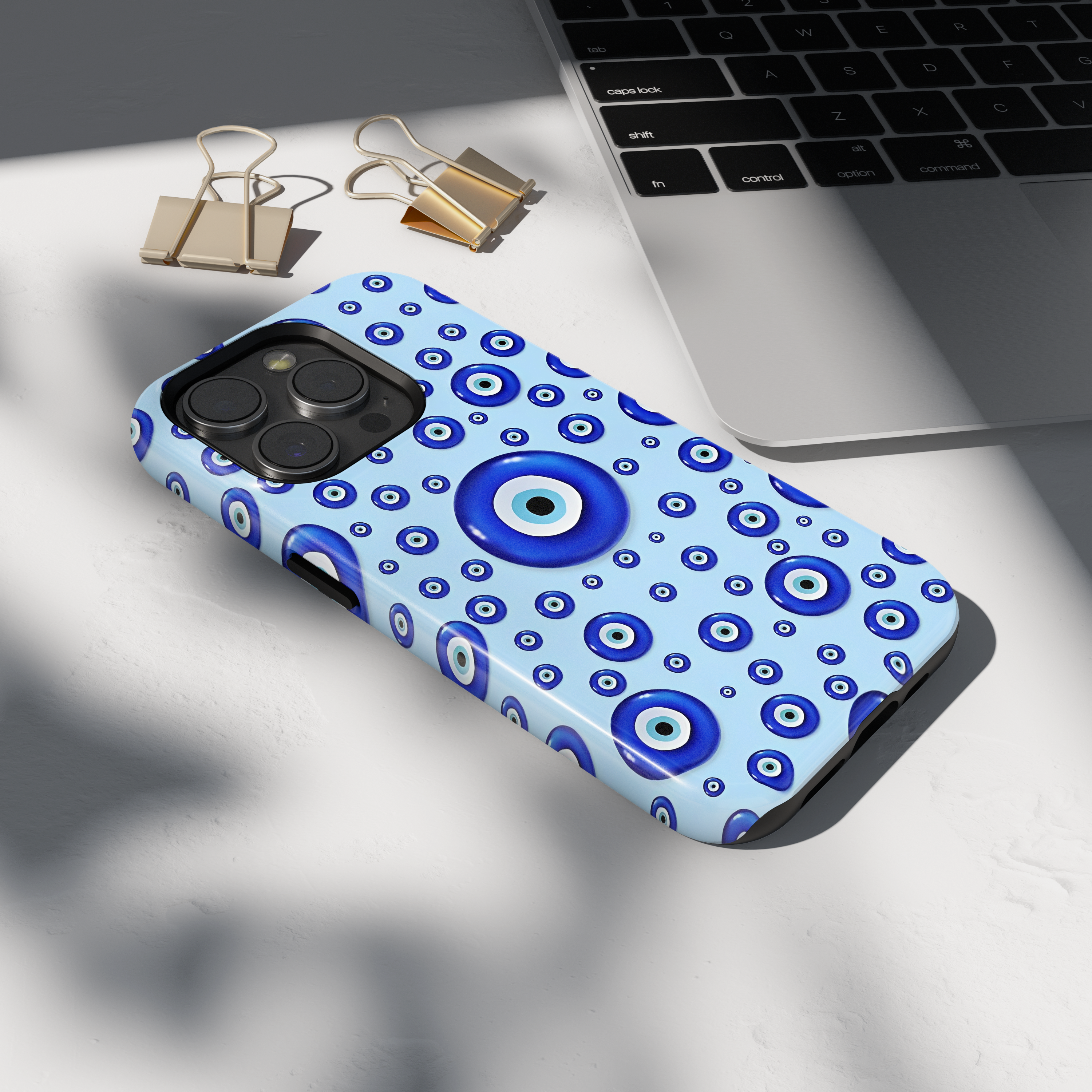 Case iPhone - ЗЛИЯТ ОЧИ