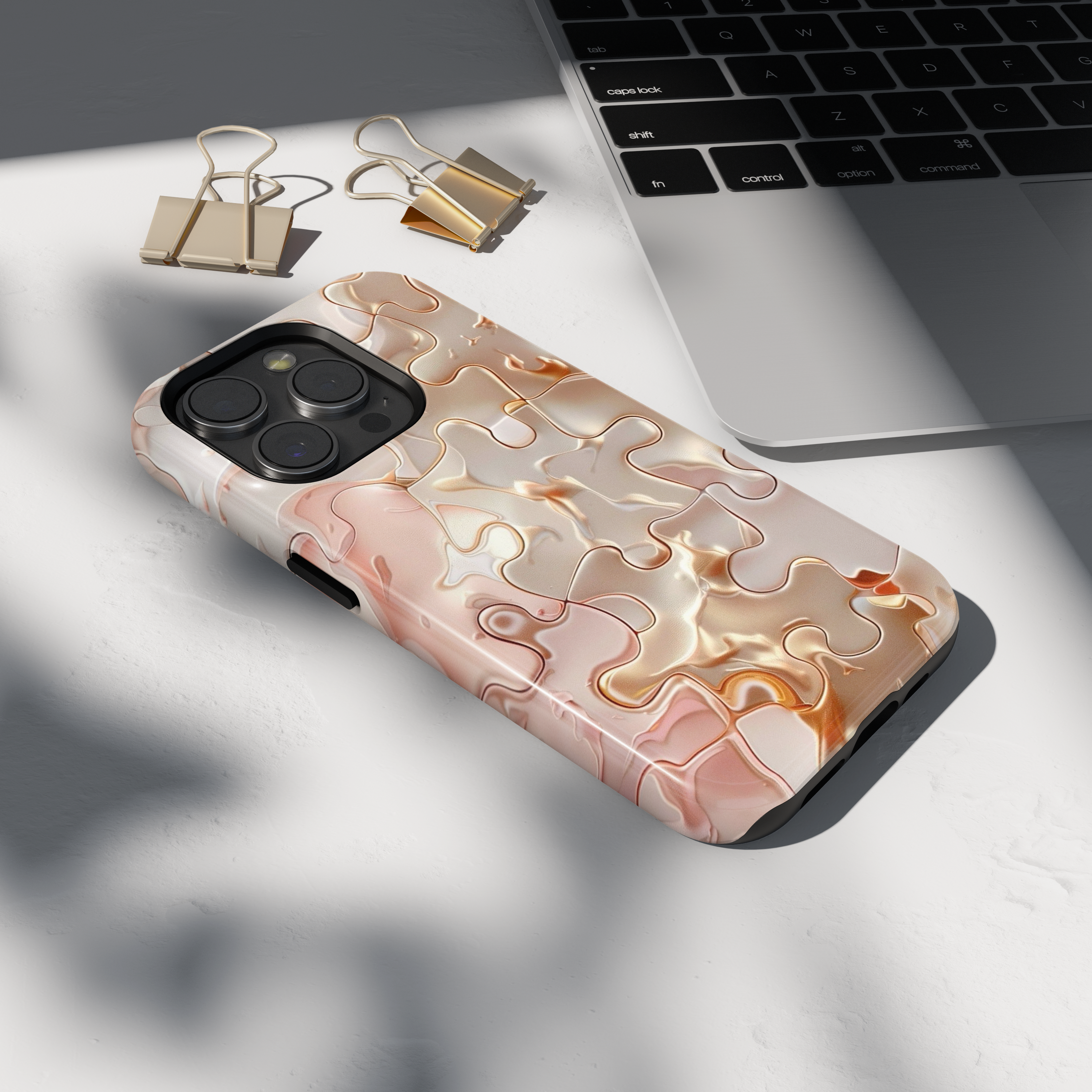 Case iPhone - ЧЕРЕН И ЗЛАТЕН